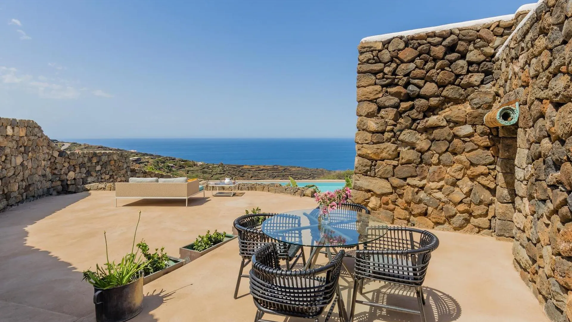Dammusi Aloe Villa Pantelleria